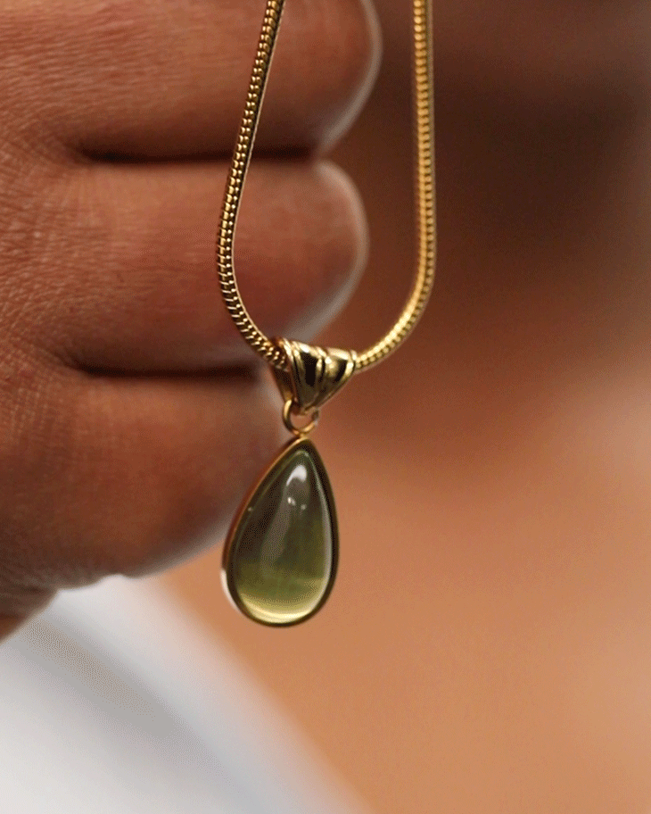 Collier en Acier Inoxydable Goutte d'eau