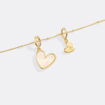 COLLIER INITIAL EN NACRE EN FORME DE CŒUR