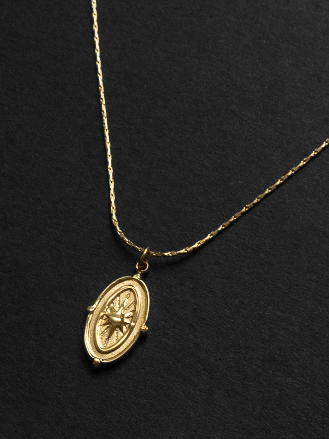 Collier en acier inoxydable « Polaris, l'étoile polaire »